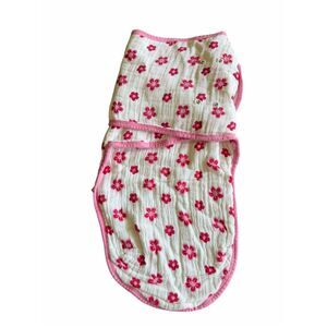 Aden & Anais Small Pink White Swaddle